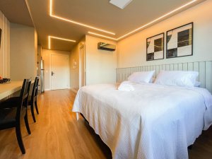 Apartamento com 27m², 1 dormitório no bairro Cidade Baixa em Porto Alegre para Alugar