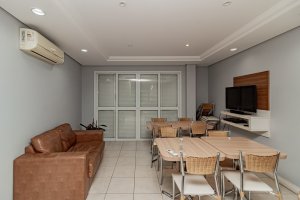 Apartamento com 47m², 1 dormitório no bairro Independência em Porto Alegre para Alugar