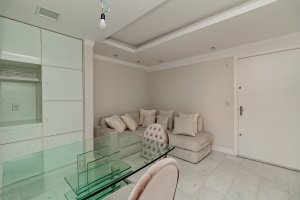 Apartamento com 47m², 1 dormitório no bairro Independência em Porto Alegre para Alugar