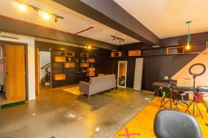 Prédio Comercial com 360m² no bairro Floresta em Porto Alegre para Alugar