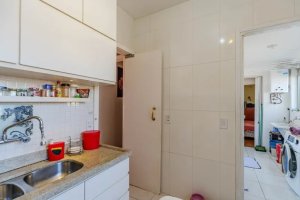 Apartamento com 87m², 2 dormitórios no bairro Menino Deus em Porto Alegre para Alugar