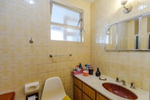 Apartamento com 87m², 2 dormitórios no bairro Menino Deus em Porto Alegre para Alugar