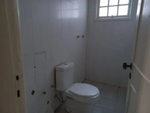 Casa comercial com 300m² no bairro Bela Vista em Porto Alegre para Alugar