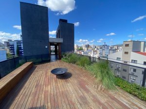 Apartamento com 90m², 2 dormitórios no bairro Rio Branco em Porto Alegre para Alugar