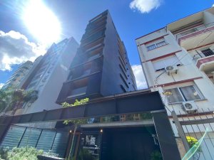 Apartamento com 90m², 2 dormitórios no bairro Rio Branco em Porto Alegre para Alugar