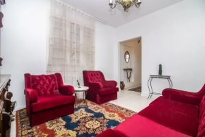 Casa com 482m², 6 dormitórios no bairro Santa Cecília em Porto Alegre para Alugar