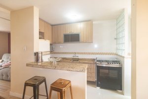 Apartamento com 119m², 2 dormitórios no bairro Floresta em Porto Alegre para Alugar