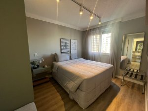 Apartamento com 37m², 1 dormitório no bairro Moinhos de Vento em Porto Alegre para Alugar