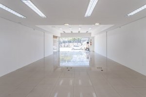 Loja com 156m² no bairro Partenon em Porto Alegre para Alugar