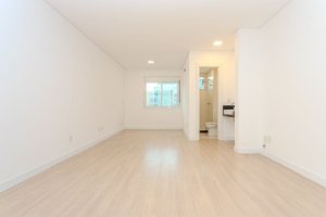 Apartamento com 37m², 1 dormitório no bairro Centro Histórico em Porto Alegre para Alugar
