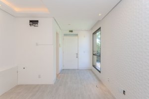 Salas/Conjuntos com 28m² no bairro Cristal em Porto Alegre para Alugar
