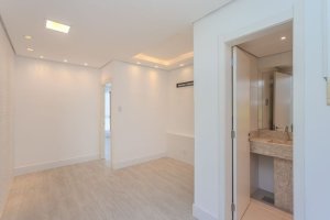 Salas/Conjuntos com 28m² no bairro Cristal em Porto Alegre para Alugar