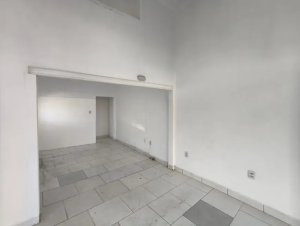 Loja com 70m² no bairro Petrópolis em Porto Alegre para Alugar