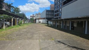 Loja com 1.579m² no bairro Menino Deus em Porto Alegre para Alugar