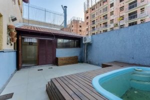 Casa com 300m², 4 dormitórios no bairro Sarandi em Porto Alegre para Alugar