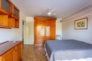 Casa com 300m², 4 dormitórios no bairro Sarandi em Porto Alegre para Alugar