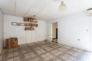 Casa com 300m², 4 dormitórios no bairro Sarandi em Porto Alegre para Alugar