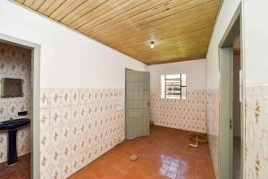 Casa com 240m², 4 dormitórios no bairro Sarandi em Porto Alegre para Alugar