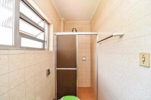 Casa com 240m², 4 dormitórios no bairro Sarandi em Porto Alegre para Alugar