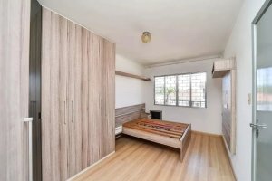 Casa com 240m², 4 dormitórios no bairro Sarandi em Porto Alegre para Alugar