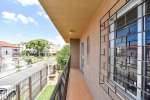 Casa com 240m², 4 dormitórios no bairro Sarandi em Porto Alegre para Alugar