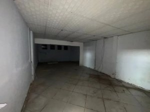 Depósito com 1.700m² no bairro Sarandi em Porto Alegre para Alugar