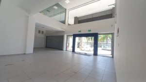 Loja com 520m² no bairro São João em Porto Alegre para Alugar