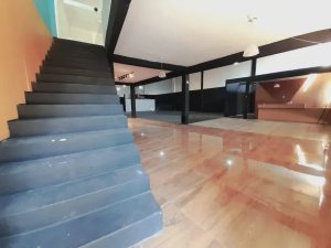 Depósito com 430m² no bairro Sarandi em Porto Alegre para Alugar