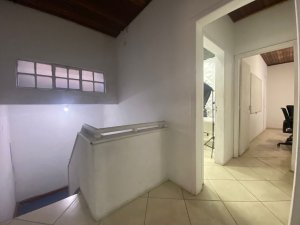 Casa comercial com 250m² no bairro Floresta em Porto Alegre para Alugar