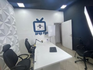 Casa comercial com 250m² no bairro Floresta em Porto Alegre para Alugar