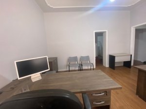 Casa comercial com 250m² no bairro Floresta em Porto Alegre para Alugar