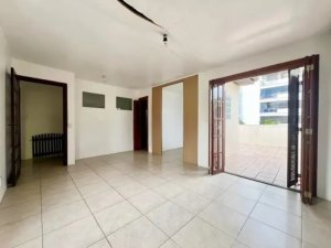 Apartamento com 200m², 3 dormitórios no bairro São João em Porto Alegre para Alugar