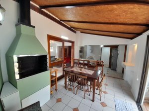 Apartamento com 200m², 2 dormitórios no bairro Bela Vista em Porto Alegre para Alugar