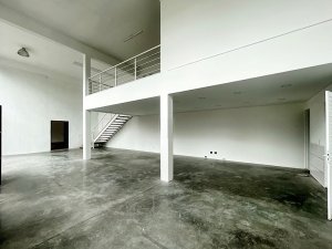 Loja com 212m² no bairro Vila Jardim em Porto Alegre para Alugar
