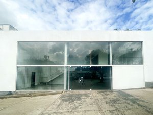 Loja com 212m² no bairro Vila Jardim em Porto Alegre para Alugar
