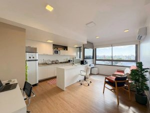 Apartamento com 44m², 1 dormitório no bairro Passo da Areia em Porto Alegre para Alugar