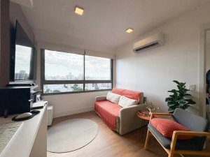 Apartamento com 44m², 1 dormitório no bairro Passo da Areia em Porto Alegre para Alugar