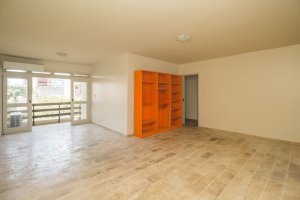 Apartamento com 110m², 3 dormitórios no bairro Auxiliadora em Porto Alegre para Alugar