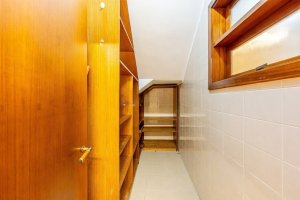 Casa comercial com 230m² no bairro São Geraldo em Porto Alegre para Alugar