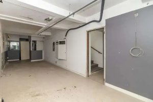Prédio Comercial com 619m² no bairro Santana em Porto Alegre para Alugar