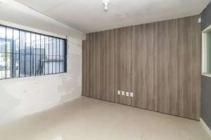 Prédio Comercial com 619m² no bairro Santana em Porto Alegre para Alugar