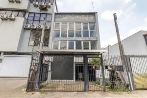 Prédio Comercial com 619m² no bairro Santana em Porto Alegre para Alugar