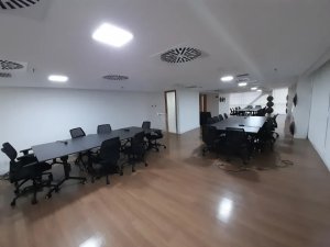Prédio Comercial com 4.710m² no bairro Anchieta em Porto Alegre para Alugar