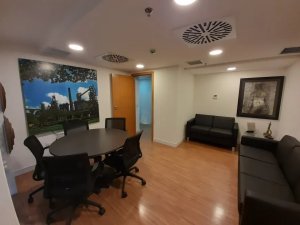Prédio Comercial com 4.710m² no bairro Anchieta em Porto Alegre para Alugar
