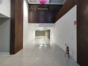 Prédio Comercial com 4.710m² no bairro Anchieta em Porto Alegre para Alugar
