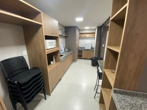 Apartamento com 49m², 2 dormitórios no bairro Jardim do Salso em Porto Alegre para Alugar