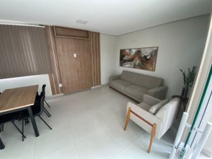 Apartamento com 49m², 2 dormitórios no bairro Jardim do Salso em Porto Alegre para Alugar
