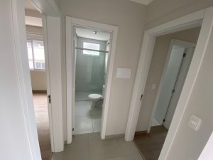 Apartamento com 49m², 2 dormitórios no bairro Jardim do Salso em Porto Alegre para Alugar