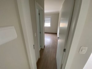 Apartamento com 49m², 2 dormitórios no bairro Jardim do Salso em Porto Alegre para Alugar