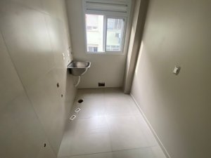 Apartamento com 49m², 2 dormitórios no bairro Jardim do Salso em Porto Alegre para Alugar